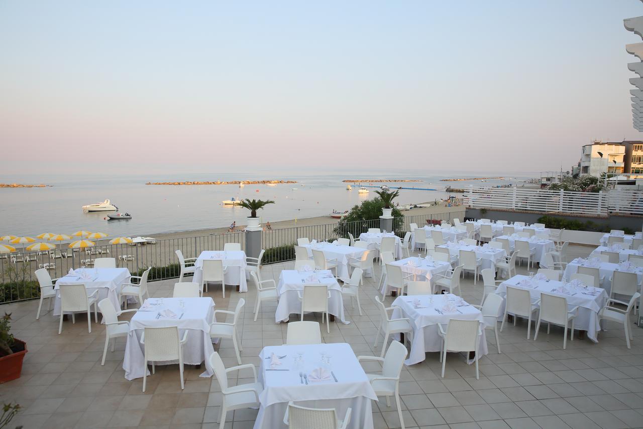 Hotel Dolce Stella Торре-Мелісса Екстер'єр фото